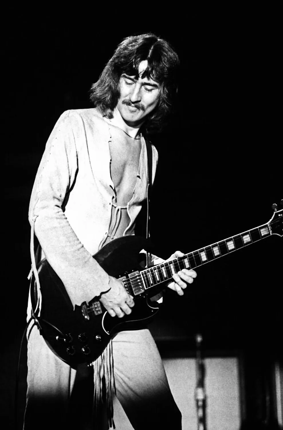 Dallas, TX · 1976-10-26