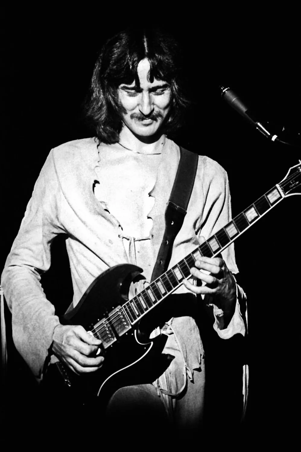 Waterbury, CT · 1976-12-17