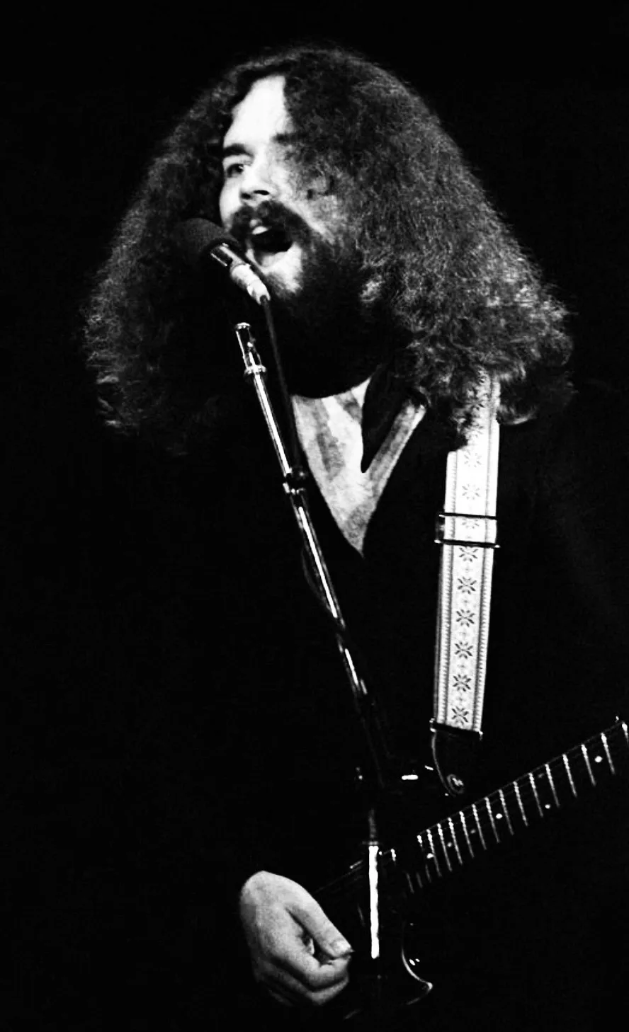 Waltham, MA · 1976-08-28