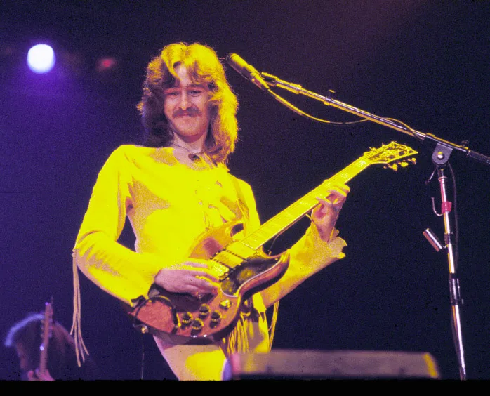Waltham, MA · 1976-08-28