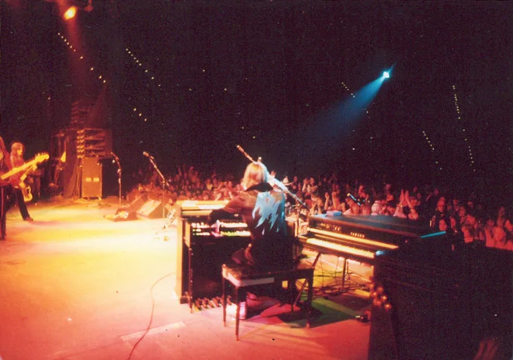 Des Moines, IA · 1976-10-28