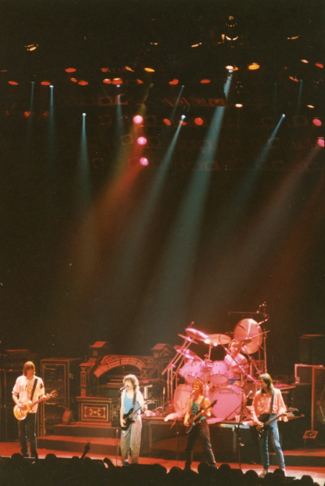 Uniondale, NY · 1987-01-01